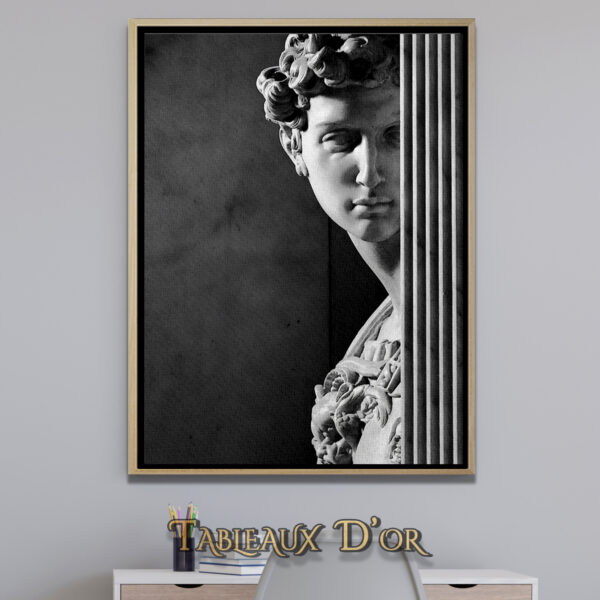 Sculpture Dans L'Ombre 2025